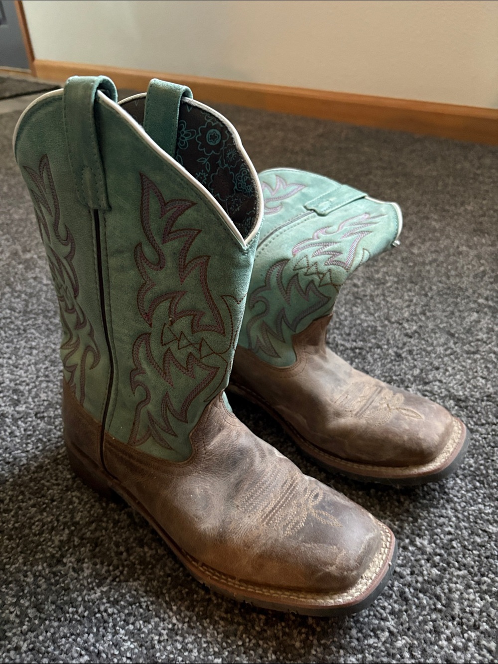 Women's Laredo Brown Leather & Teal Embroidered Cowboy Boots